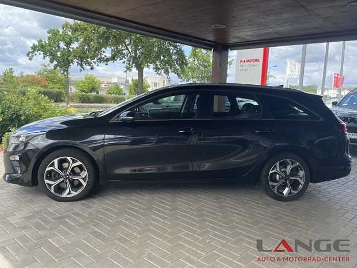Kia Cee'd_sw Sportswagon Spirit 1.4T DCT7 Navi Soundsystem JBL LED ACC Apple CarPlay Ceed_sw