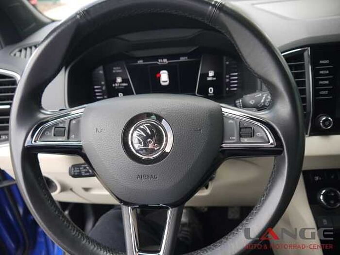 SKODA Karoq 1.5 Style 4x4 AHK Navi Digitales Cockpit LED Sperrdiff. ACC Apple CarPlay