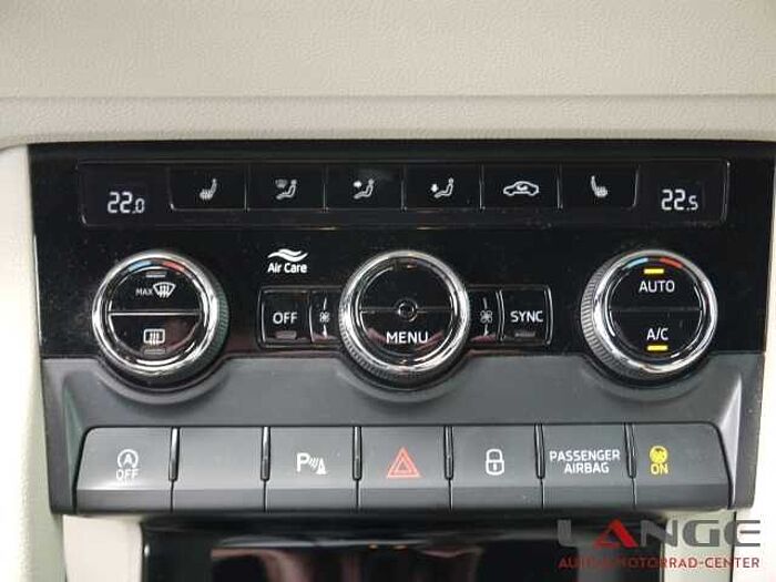 SKODA Karoq 1.5 Style 4x4 AHK Navi Digitales Cockpit LED Sperrdiff. ACC Apple CarPlay