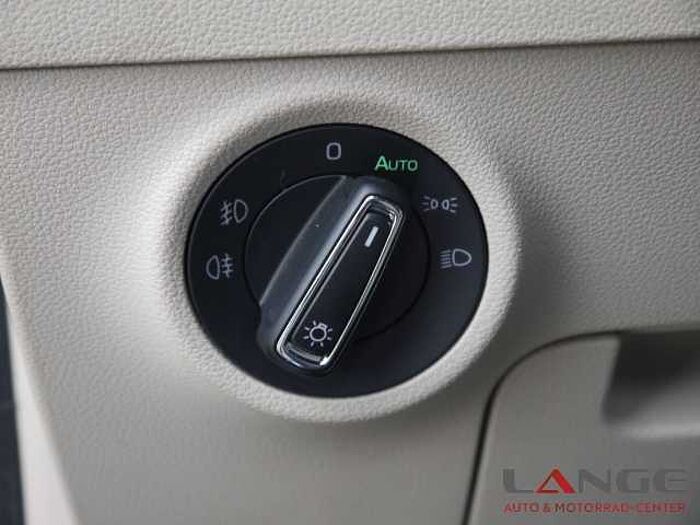 SKODA Karoq 1.5 Style 4x4 AHK Navi Digitales Cockpit LED Sperrdiff. ACC Apple CarPlay