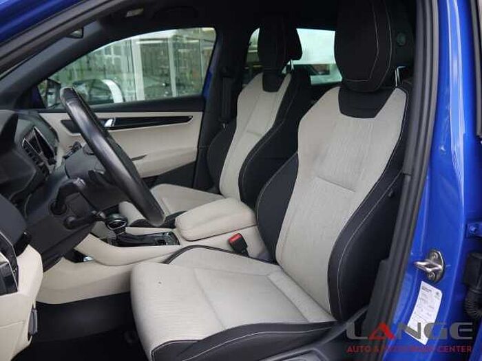 SKODA Karoq 1.5 Style 4x4 AHK Navi Digitales Cockpit LED Sperrdiff. ACC Apple CarPlay