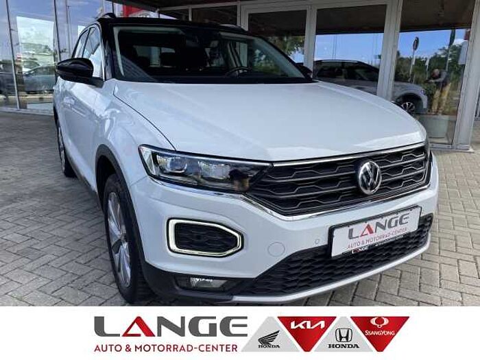 Volkswagen T-Roc Basis 1.5 DSG Style DAB Spurhalteass. Notbremsass. Tel.-Vorb. Berganfahras