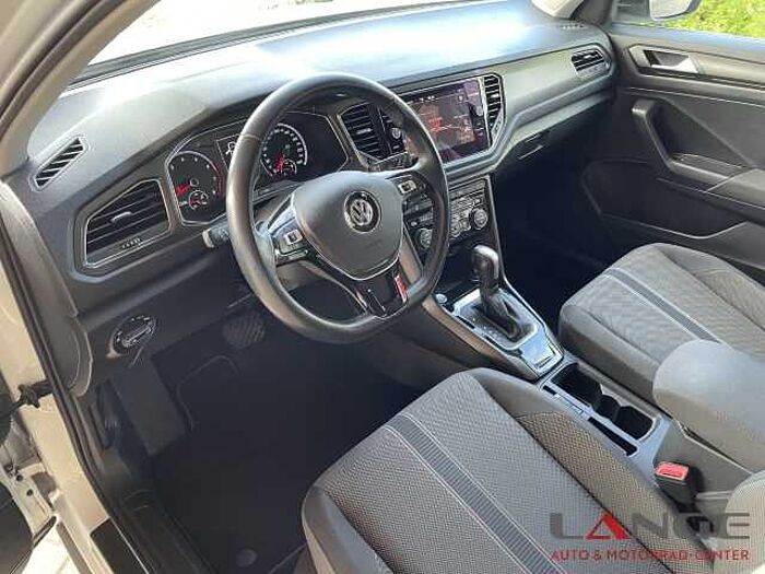 Volkswagen T-Roc Basis 1.5 DSG Style DAB Spurhalteass. Notbremsass. Tel.-Vorb. Berganfahras