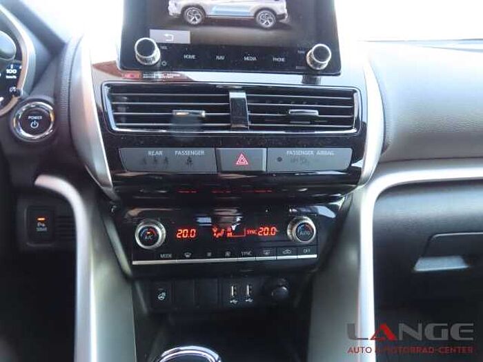 Mitsubishi Eclipse Cross 2.4 MIVEC Plus Select Plug in Hybrid 4WD Allrad Navi Soundsystem 2.4 MIVEC Plus Select Plug in Hybrid 4WD Allrad Navi Soundsystem